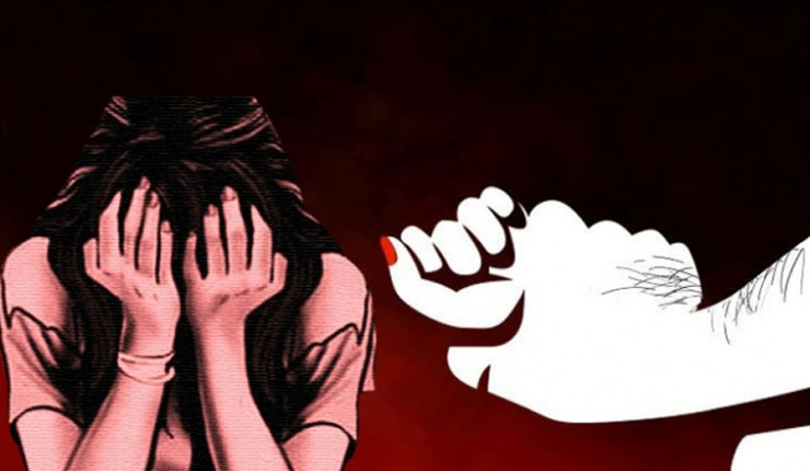 স্কুলছাত্রীকে ঘর থেকে তুলে নিয়ে ধর্ষণ