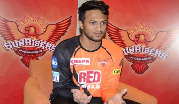 সাকিবকে হিন্দি বলাতে ব্যর্থ ভারতীয় উপস্থাপক