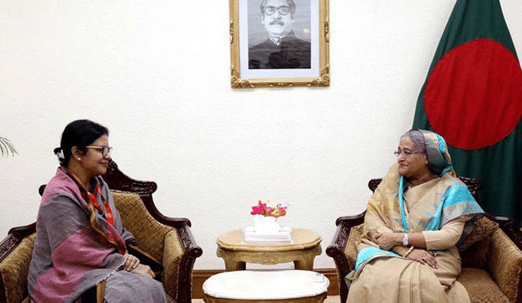 প্রধানমন্ত্রীর সঙ্গে দেখা করলেন রুবানা হক