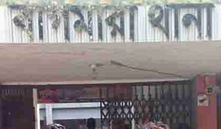 বাগমারায় গলা কেটে যুবককে হত্যার ঘটনায় আটক ২