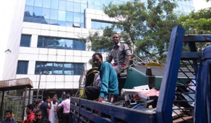 মালামাল সরাতে খুলে দেয়া হলো বিজিএমইএ ভবন