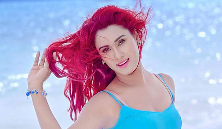 যে তালিকায় যুক্ত হলো 'বিজলী' খ্যাত নায়িকার নাম