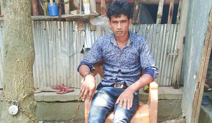 শ্বশুর বাড়িতে শিকল বন্দি জামাই