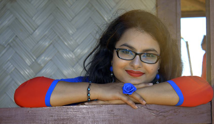 ক্রেতার প্রতিচ্ছবি দেখায় নাজিয়ার 'মিরর'