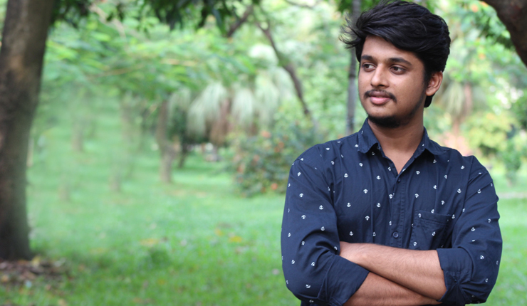 হরেকমার্টে নানা রঙের স্বপ্ন বুনছেন মেহেদী