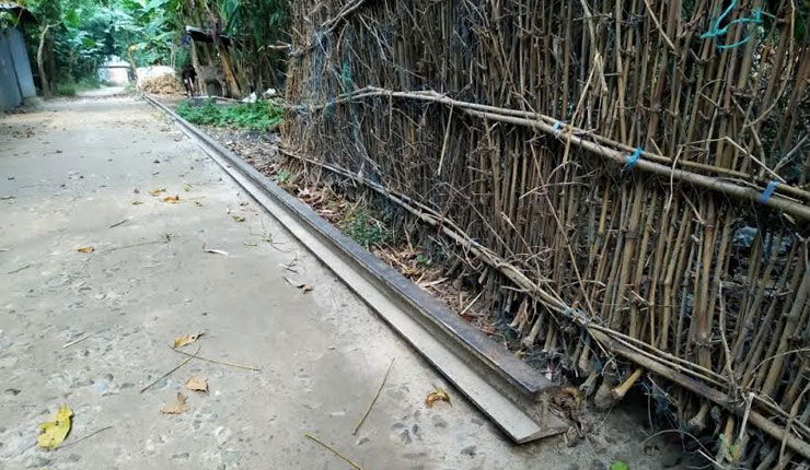 রাতের আঁধারে রেলপথের ১০ কিলোমিটার লাইন চুরি