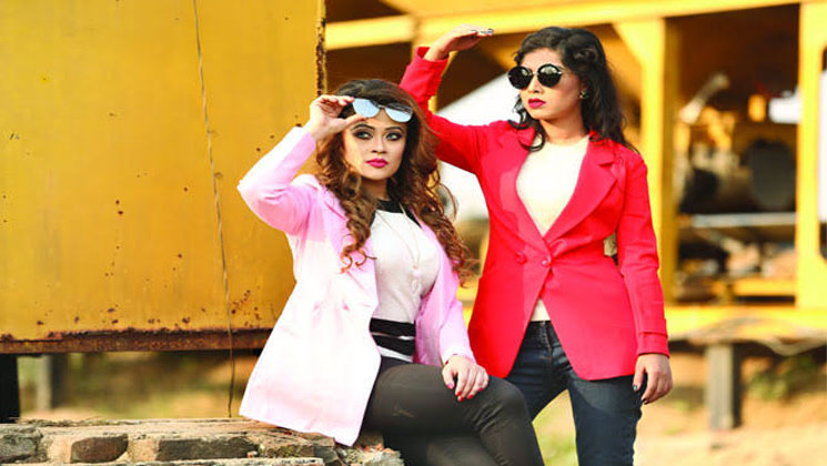 শীত ফ্যাশনে ওয়েস্টার্ন পোশাক