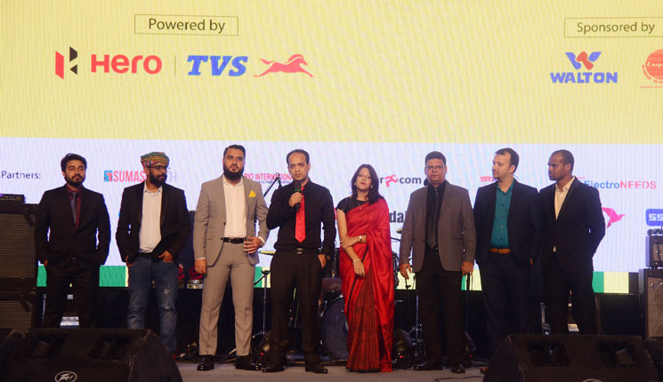 জমকালো আয়োজনে প্রথম প্রতিষ্ঠাবার্ষিকী উদযাপন ইভ্যালির