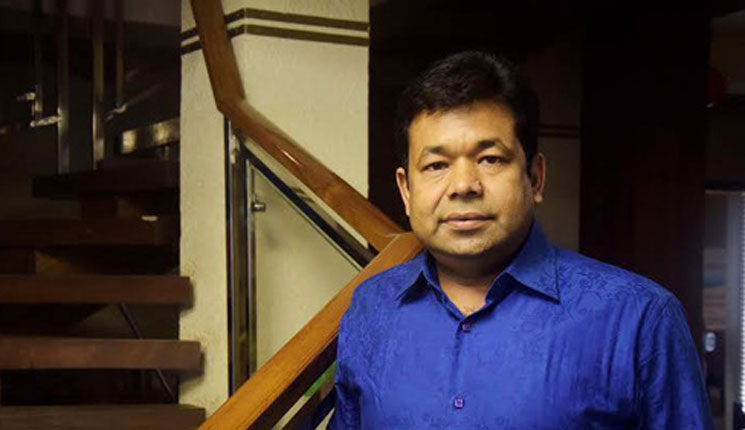 অঞ্জনাকে রাজাকার-মীর জাফরের সঙ্গে তুলনা করে আলোচনায় মনির খান