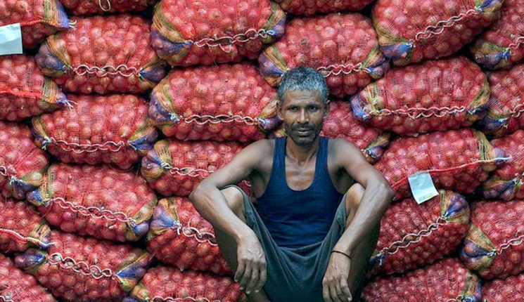 বাংলাদেশকে পেঁয়াজ কেনার অনুরোধ ভারতের