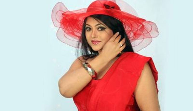 জন্মদিনের খরচ মসজিদ নির্মাণে দান করলেন নায়িকা শাহনূর