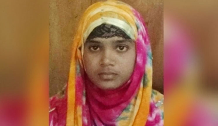সুপারের পা ধরে কেঁদেও পরীক্ষা দিতে পারল না সারমিন