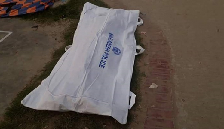 গরম ভাত না পেয়ে ফাঁস দিলেন যুবক