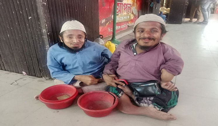 জন্মই তাদের এ পথে বসিয়েছে, তবুও তারা সুখী