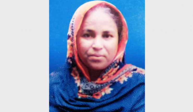গ্যাসের আগুনে দগ্ধ স্ত্রীকে বাঁচাতে সাহায্য চাইলেন স্বামী