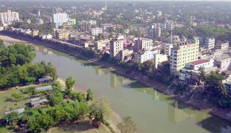 মনু নদ: আশীর্বাদ না অভিশাপ?