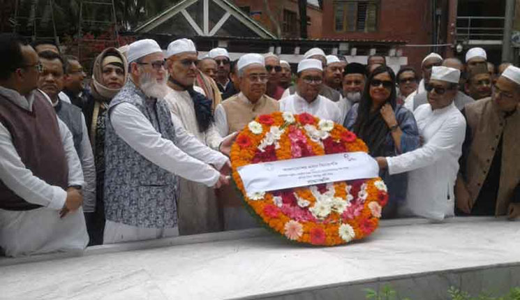 শতাধিক বিচারপতি নিয়ে বঙ্গবন্ধুর সমাধিতে প্রধান বিচারপতি