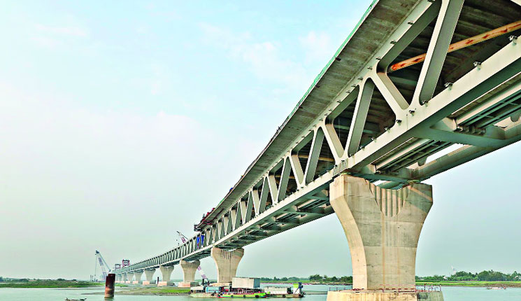 পূর্ণতার পথে পদ্মা সেতু