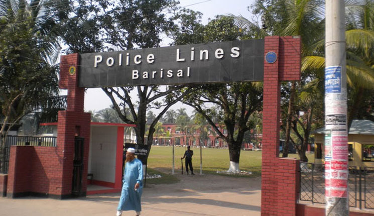 নিজের গলায় গুলি করে পুলিশের আত্মহত্যা