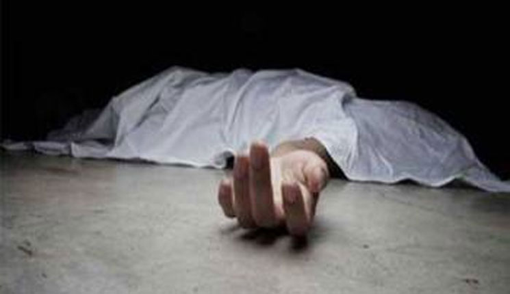 পরিত্যক্ত মার্কেটে যুবকের লাশ