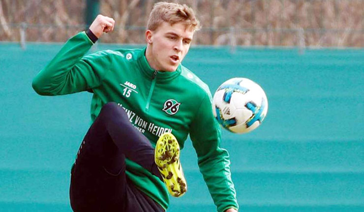 প্রথমবারের মত করোনা আক্রান্ত জার্মানির এক ফুটবলার