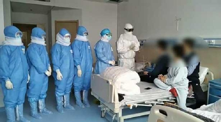 যুক্তরাষ্ট্র থেকে ফিরে ‘নীরবে’ ৬ জনকে করোনা দিলেন অস্ট্রেলিয়ার এক নারী!