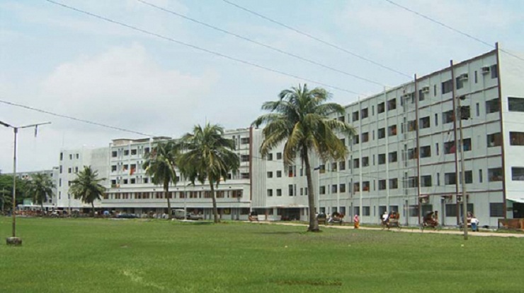 করোনা ইউনিটে নেয়ার সঙ্গে সঙ্গে রোগীর মৃত্যু