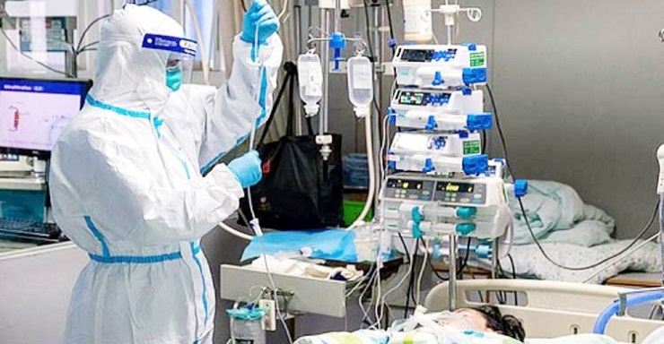 করোনায় ২৪ ঘণ্টায় ব্রিটেনে আরও ৫৬৩ জনের মৃত্যু