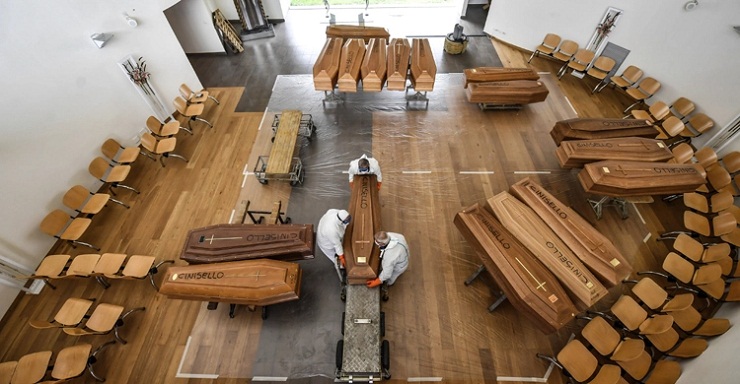 মৃত্যুপুরী স্পেনে ২৪ ঘণ্টায় ৯৫০ জনের মৃত্যু, মোট ১০,০০৩