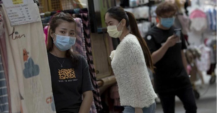 সিঙ্গাপুরের কী হলো,করোনা রোগী ১০০ থেকে ১০০০