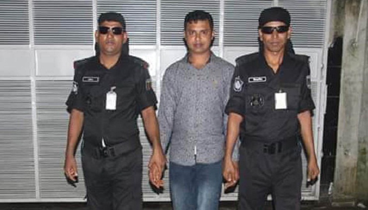 করোনা রোগী সেজে নারী চিকিৎসকদের সঙ্গে ফোনে অশ্লীলতা