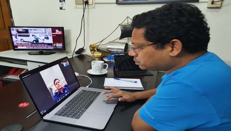 করোনা পরিস্থিতি নিয়ে অনলাইনে মতবিনিময় করলেন পলক