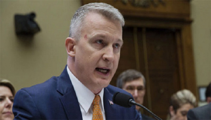 ট্রাম্পের ওষুধের বিরোধিতায় দায়িত্ব হারালেন মার্কিন কর্মকর্তা