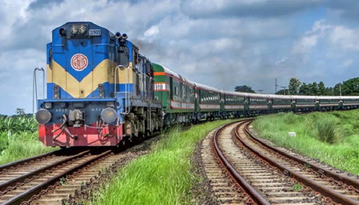 শুক্রবার থেকে চালু হবে দুটি ট্রেন 