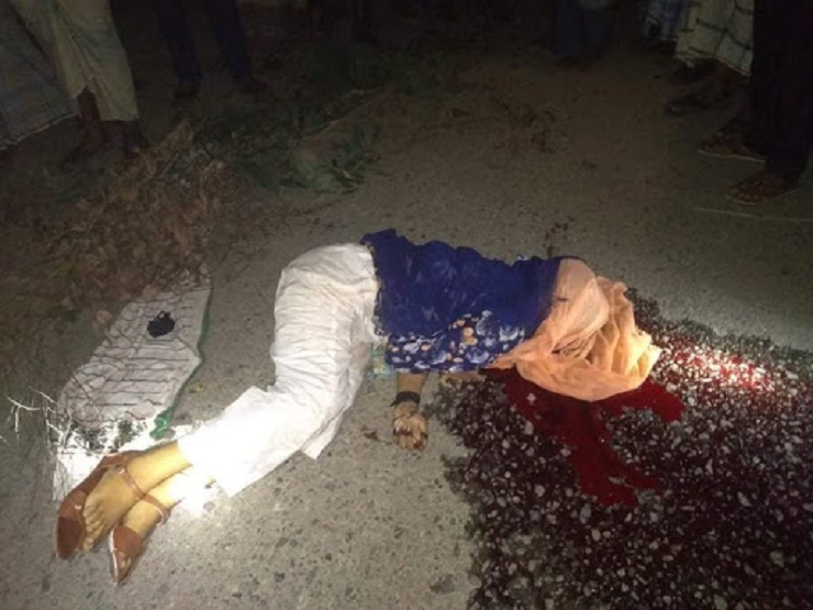 কক্সবাজারে চলন্ত গাড়িতে কিশোরীকে জবাই করে হত্যা