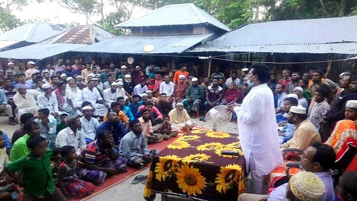 চোর‌ ছে‌ড়ে দি‌য়ে গরু বি‌ক্রির অভিযোগ ইউ‌পি চেয়ারম্যানের বিরুদ্ধে