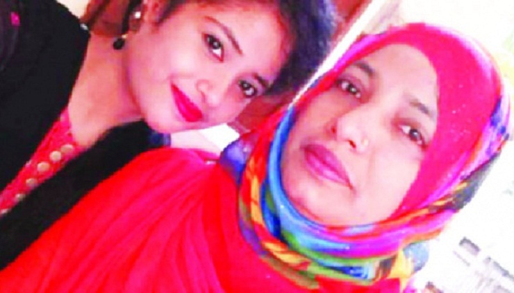 এলোপাতাড়ি ছুরিকাঘাতে স্ত্রীর পর মারা গেলেন শাশুড়িও