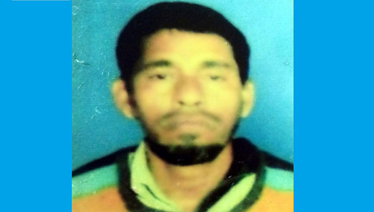 মানুষকে বাঁচাতে প্রাণ দিলেন উদ্ধারকর্মী শাহ আলম