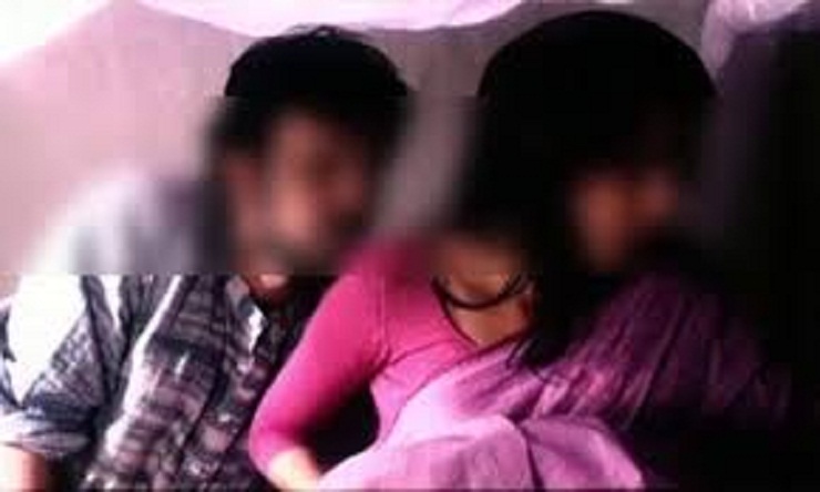 আওয়ামী লীগ কর্মীর স্ত্রীর সাথে পরকীয়া বিএনপি নেতার অতঃপরins class=