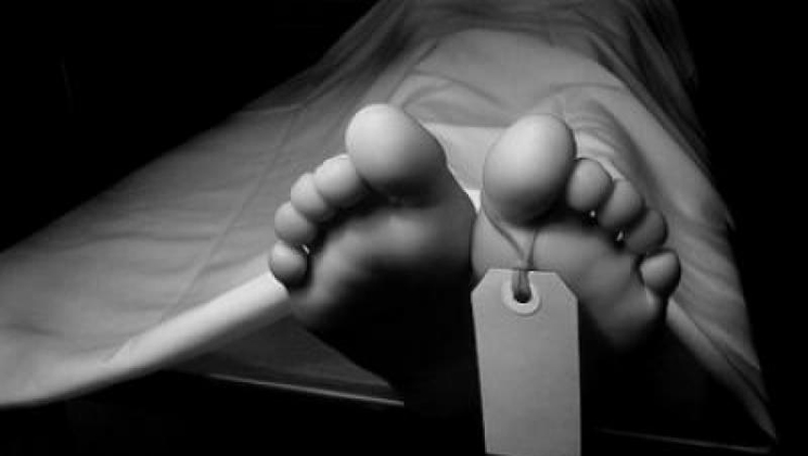 নোয়াখালীতে ব্রিজের নিচে মিলল অর্ধগলিত লাশ