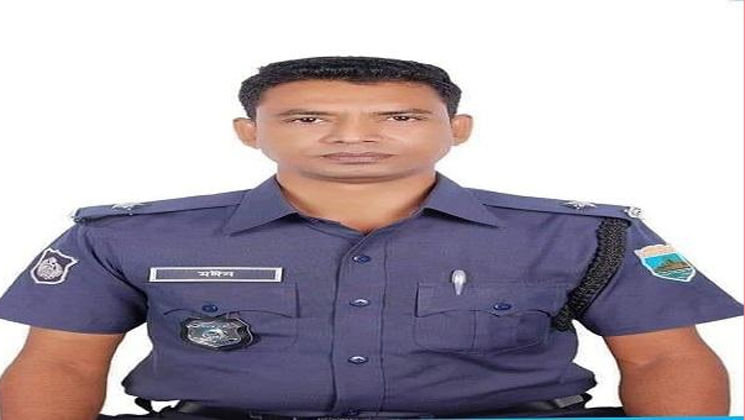 টাকার বিনিময়ে কল লিস্ট ফাঁসের অভিযোগ ওসির বিরুদ্ধে