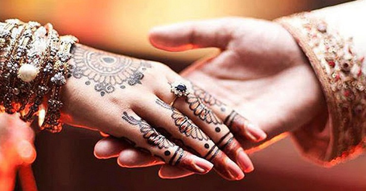 প্রধান শিক্ষককে তুলে নিয়ে বিয়ে