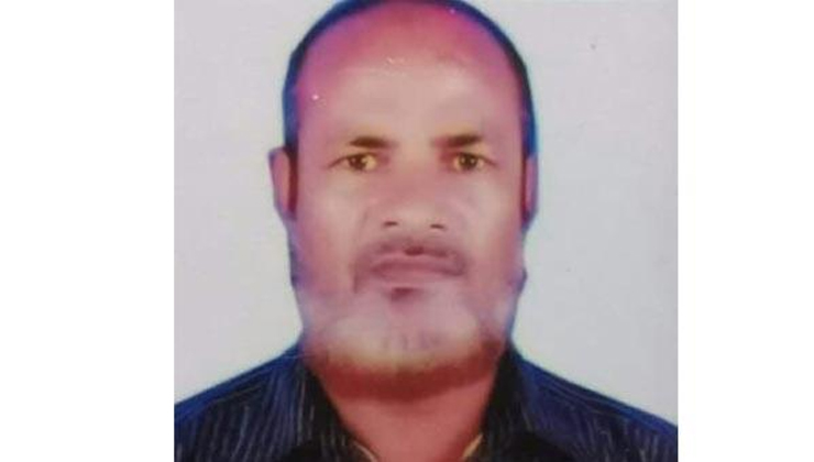 বকুল মিয়ার দেশে ফেরা হলো না