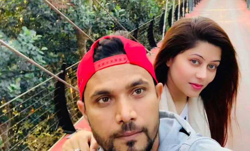 মাশরাফি করোনা নেগেটিভ; সুমনা এখনও পজিটিভ