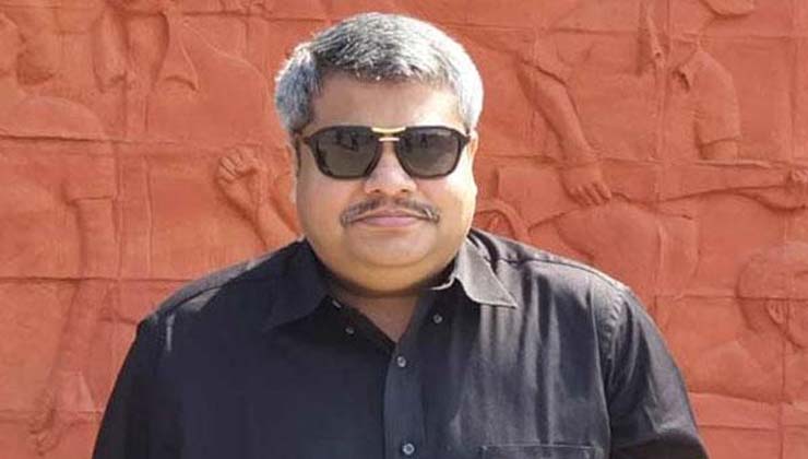 বিমানবন্দরে ভিআইপি লাউঞ্জ ব্যবহার করতেন শাহেদ