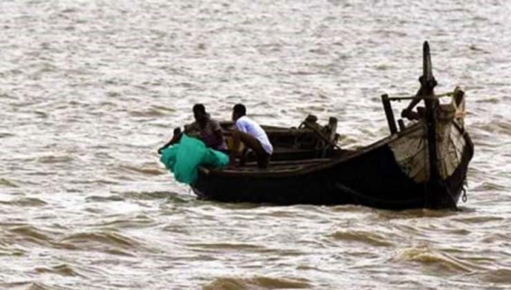 নদীতে ভাসিয়ে দেয়া হচ্ছে ‘করোনায় মৃতদের’ দেহ!