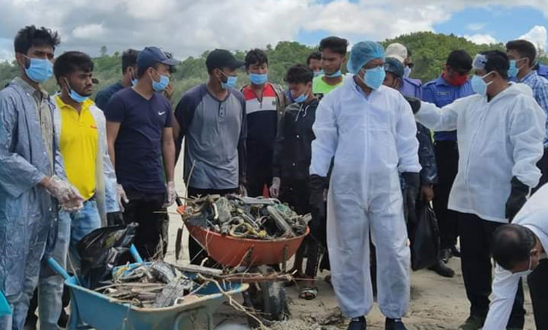 এক দিনেই সরানো হলো দেড় হাজার বস্তা বর্জ্য