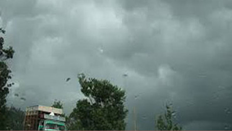ঢাকায় আজ হালকা বৃষ্টিপাতের সম্ভাবনা