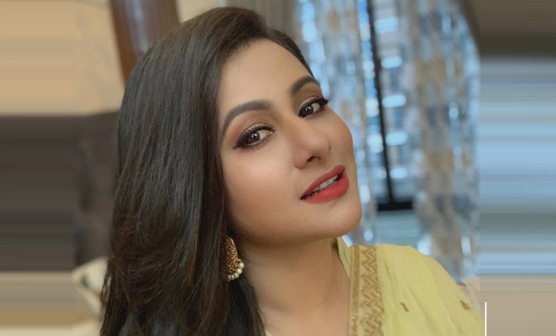 পূর্ণিমার ১৫ সেকেন্ডের টিকটক ভিডিও, বুঁদ নেট দুনিয়া