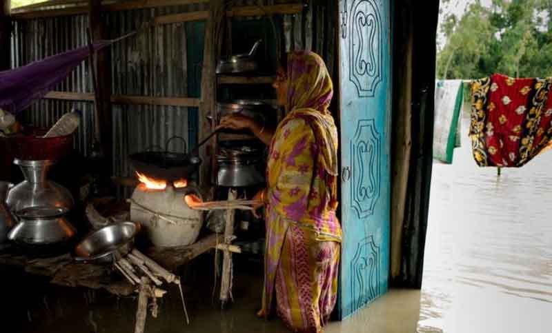 ভিন্ন এক বাস্তবতায় ঈদ হয়ে গেল দেশে